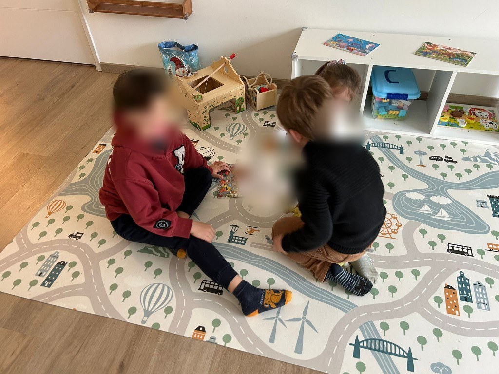 Jeux au tapis